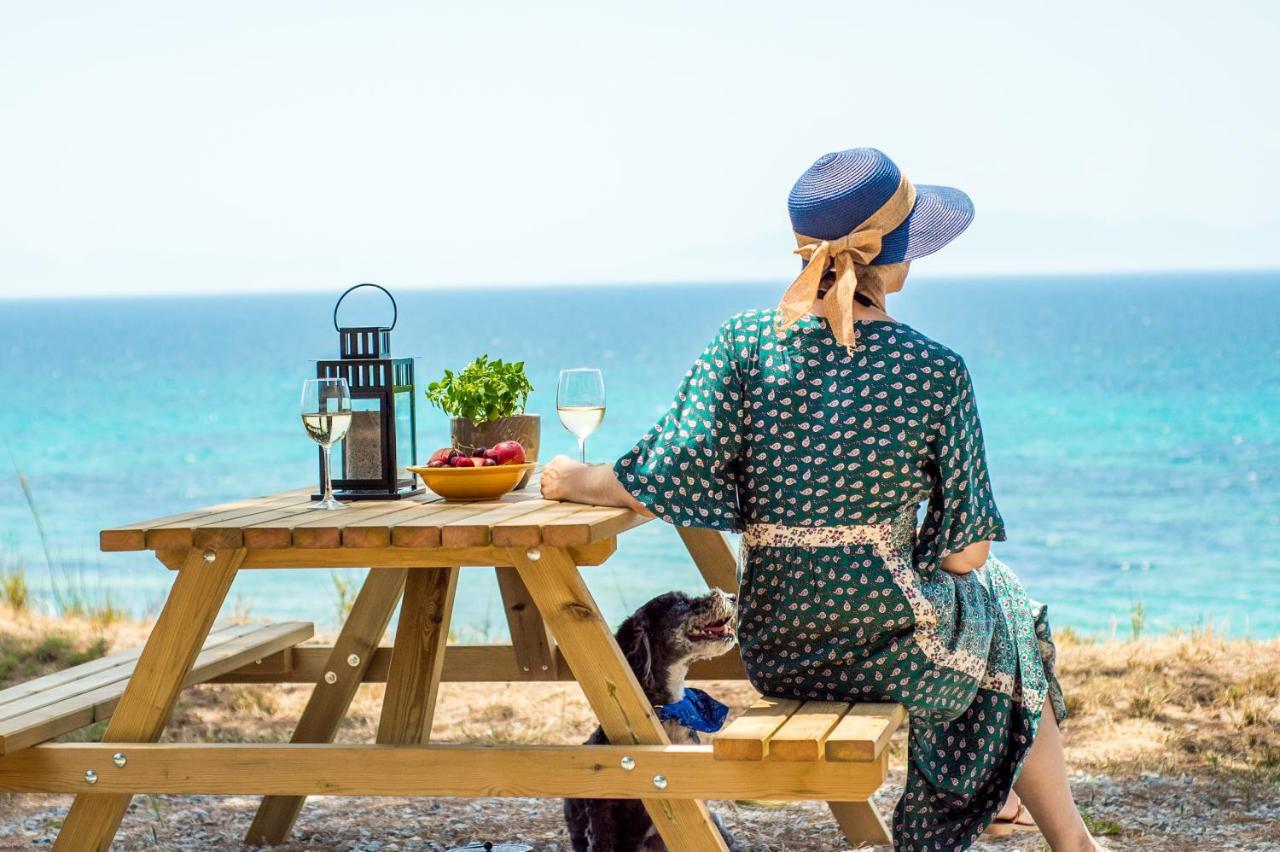 Summerday Villa Private Beach ネア・イラクリア エクステリア 写真